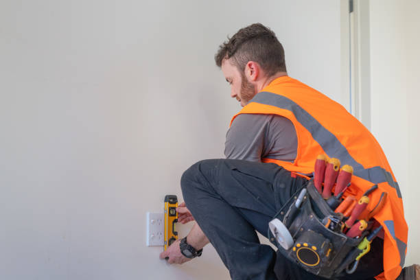 Best Affordable Electrician  in Boling, TX